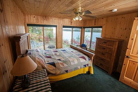 Eagle Bay Lodge