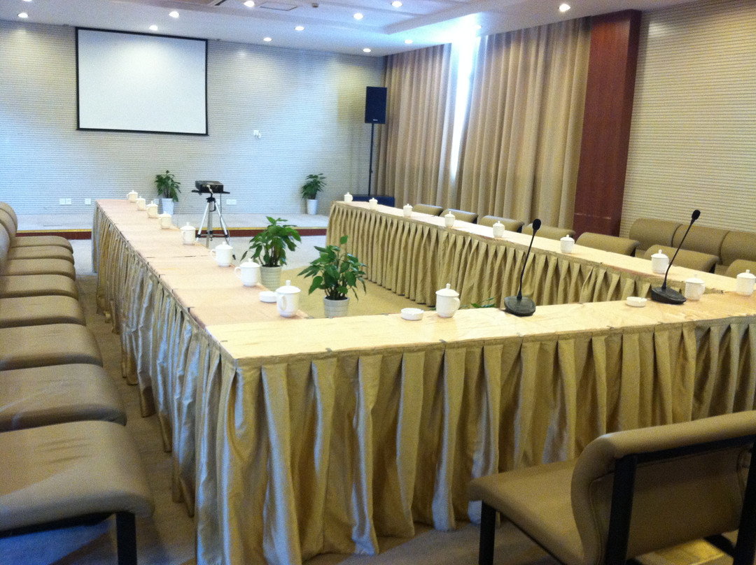 和润世家度假酒店主图