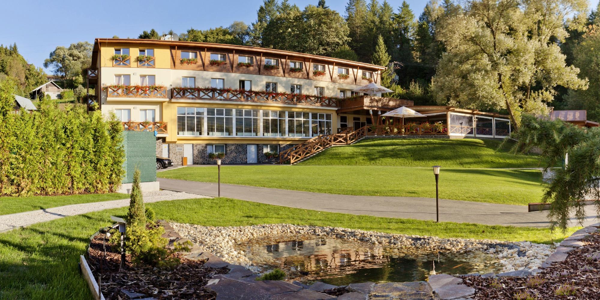 Hotel & Wellness Lesanka-官方