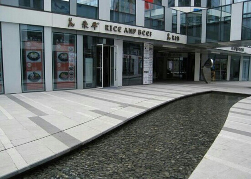 三里屯soho-北京市必去景点