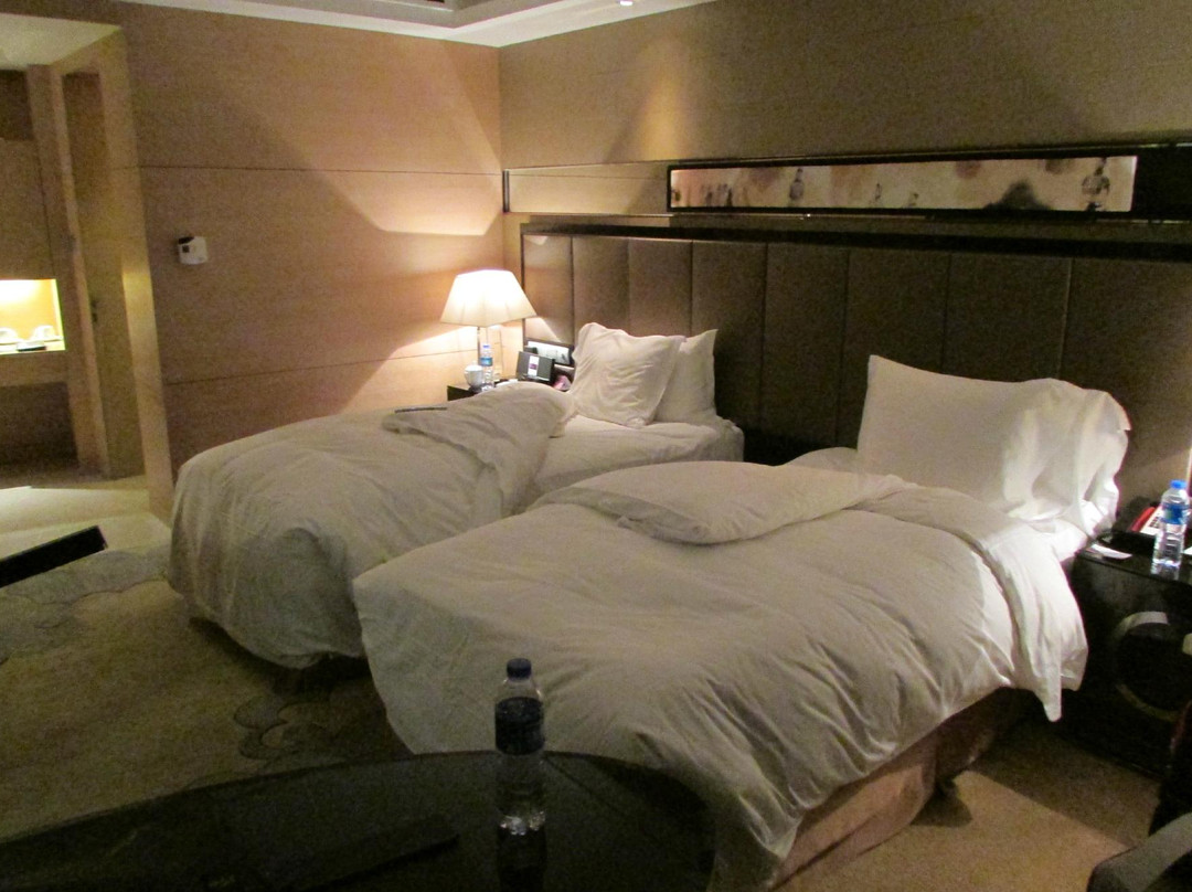 西安皇冠假日酒店主图