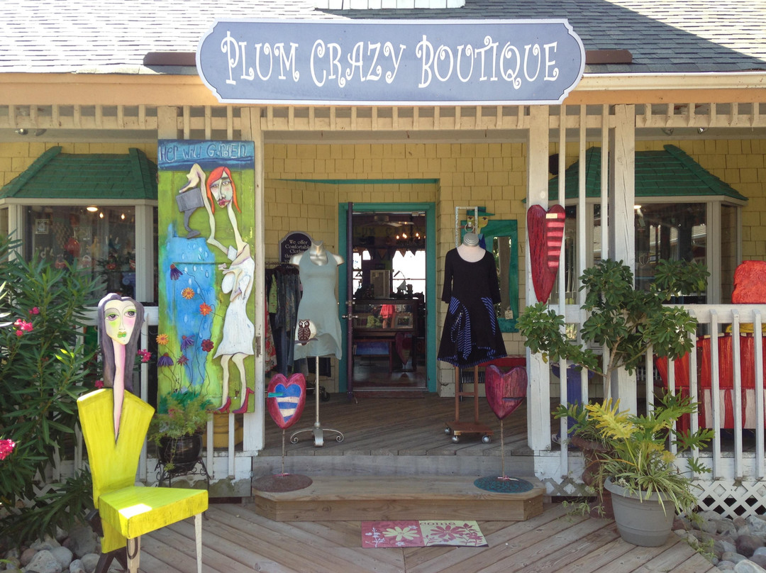 Plum Crazy Boutique景点图片
