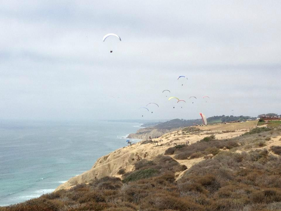 多利松滑翔翼飞行场-拉荷亚必去景点