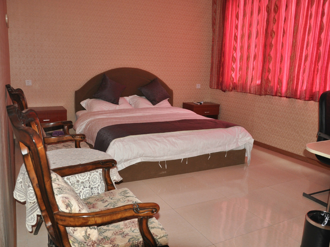 常居屋家园酒店主图