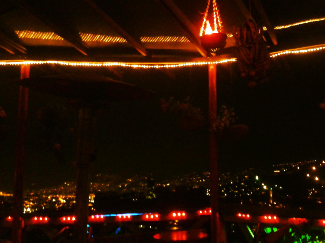 Estadero Bar El Esfuerzo-Sabaneta必去景点