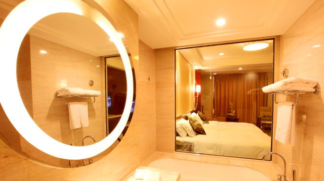 横店贵宾楼主图