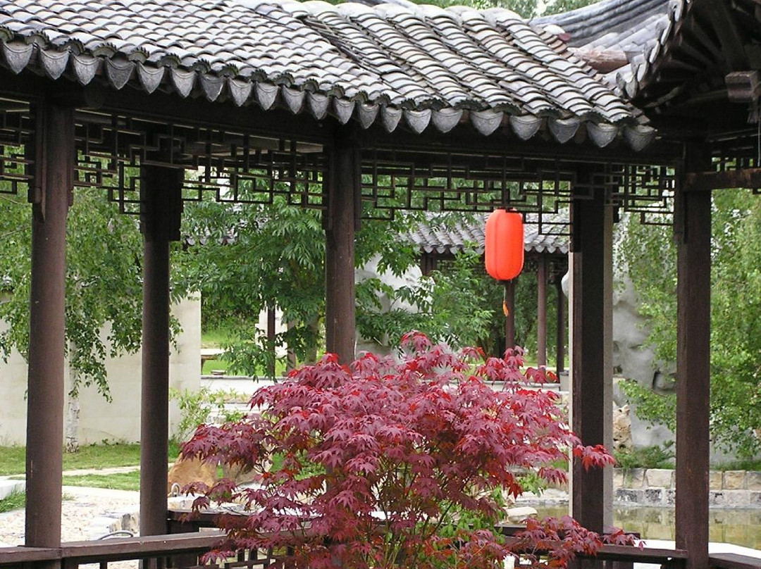 Saint-Remy-l'Honore旅游攻略图片