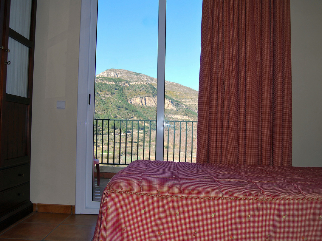 La Piedra del Mediodia主图