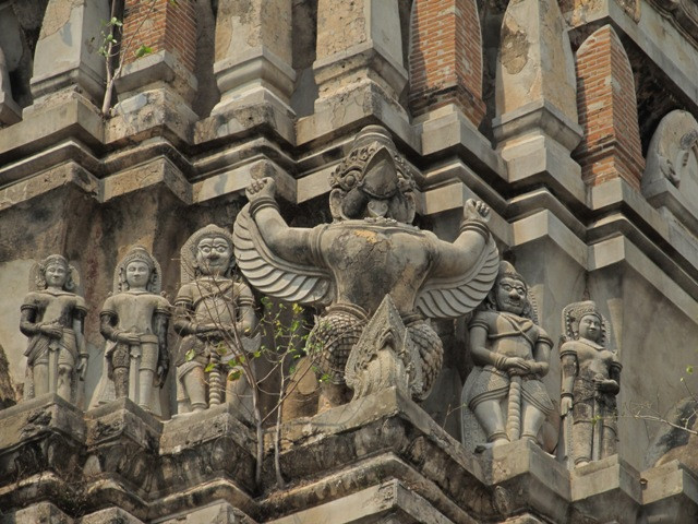 Wat Ratchaburana (Temple of the Royal Restoration)-大城必去景点