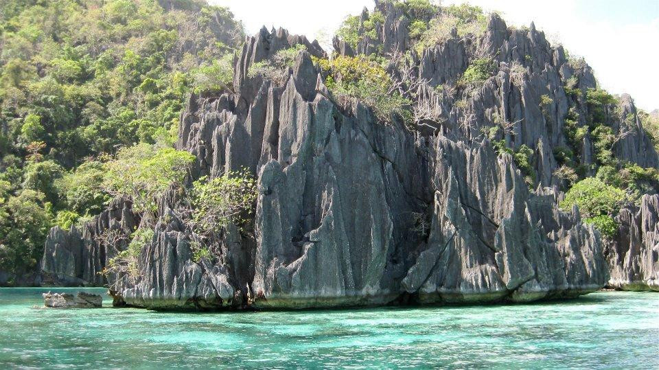 Barracuda Lake-科隆必去景点
