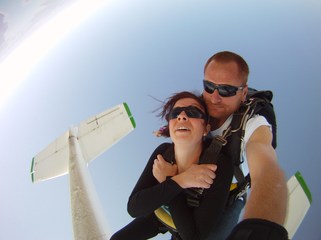 Skydive Fraser Island景点图片