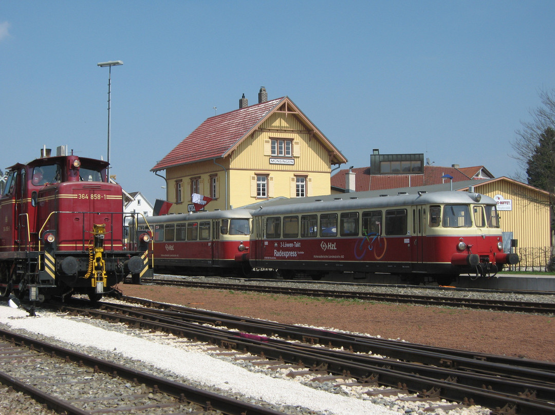 Rail Station景点图片