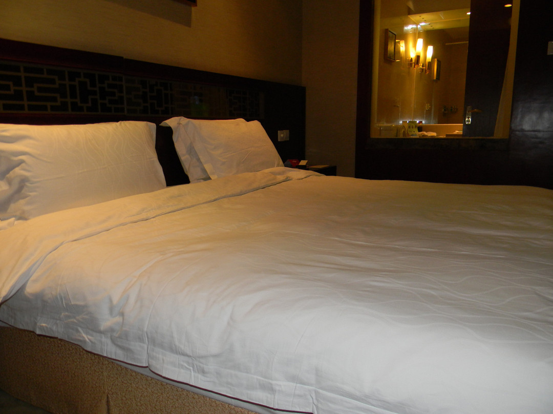 明珠开君国际酒店主图