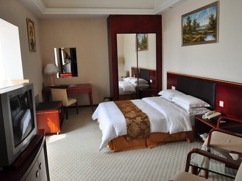 圣德堡酒店主图