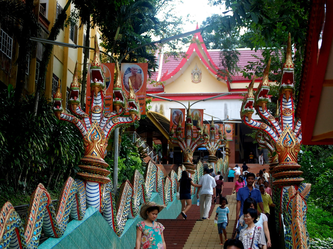 Wat Khao Sukim景点图片