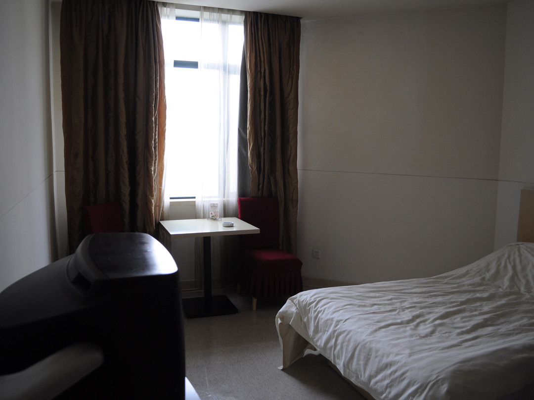 7天上海松江店主图