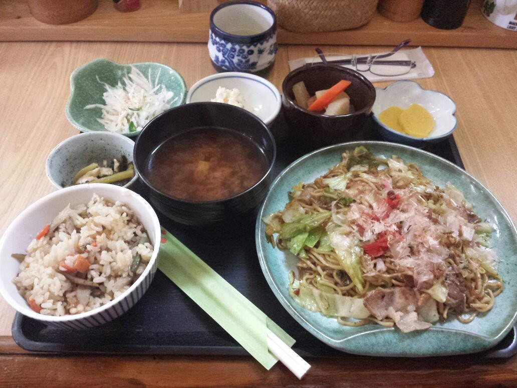 お好み焼き たち花