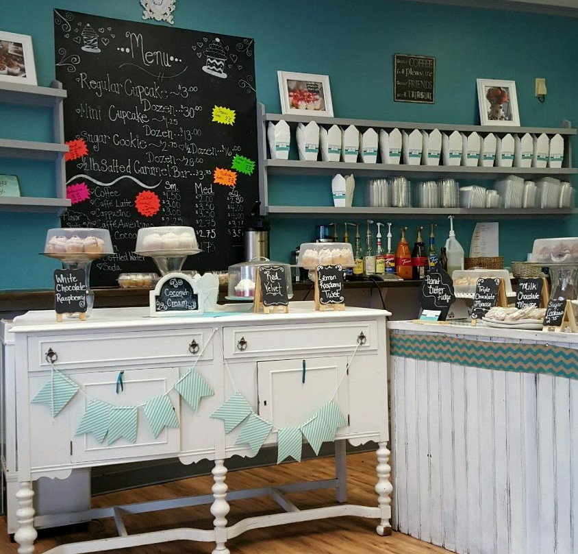 Cup Cakers Gourmet Cupcakes