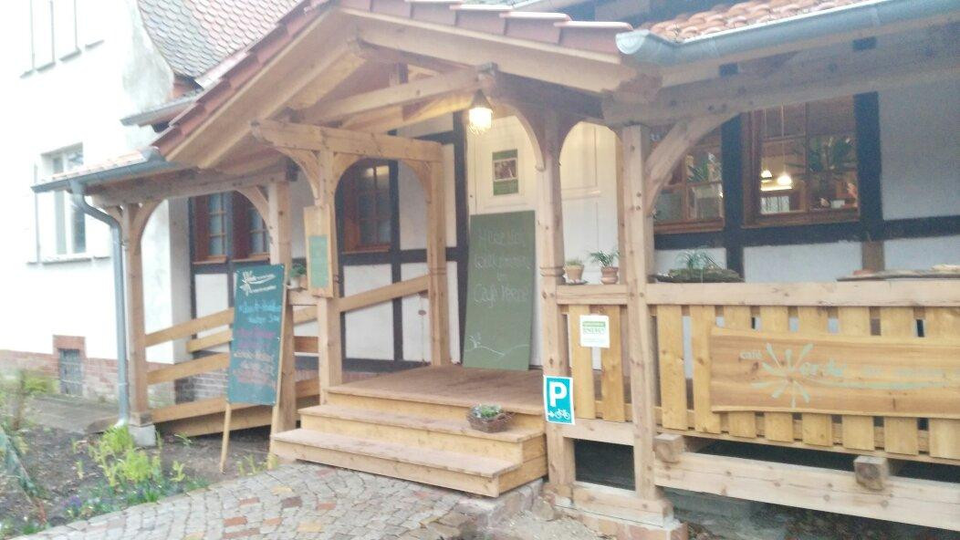 Lostau餐馆和美食-Cafe Verde - Vitopia