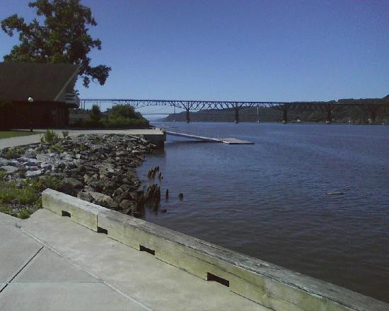 Marist College-波基普西市必去景点