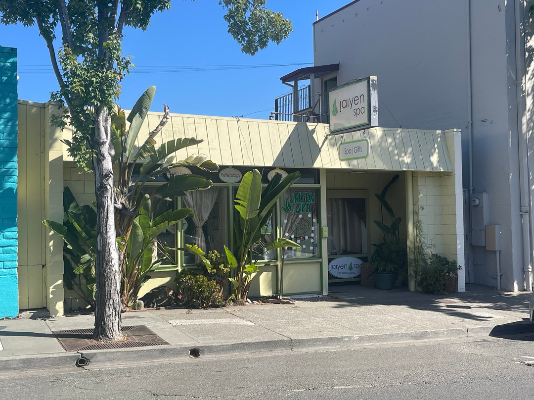 Jaiyen Spa-Sebastopol必去景点