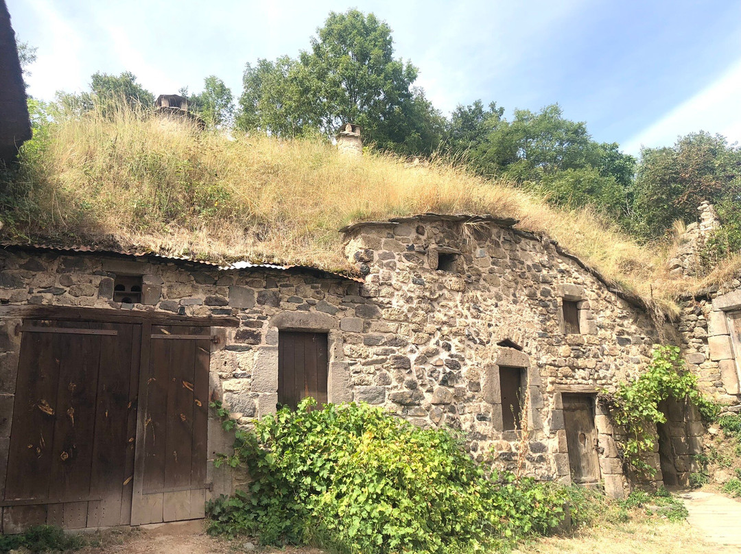 Les Mystères de Farges-Saint-Nectaire必去景点