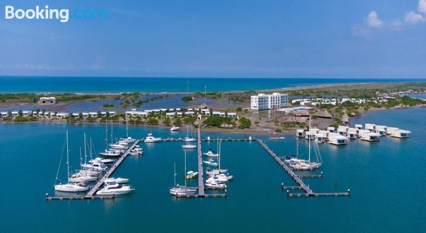 Marina Puerto Velero