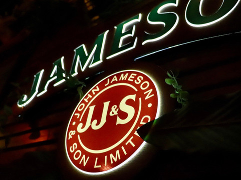 Loser Bar-雅典必去景点