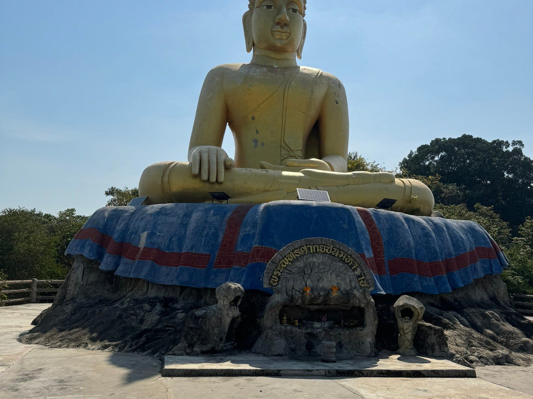 Wat Tham Khao Tao-Khao Tao必去景点
