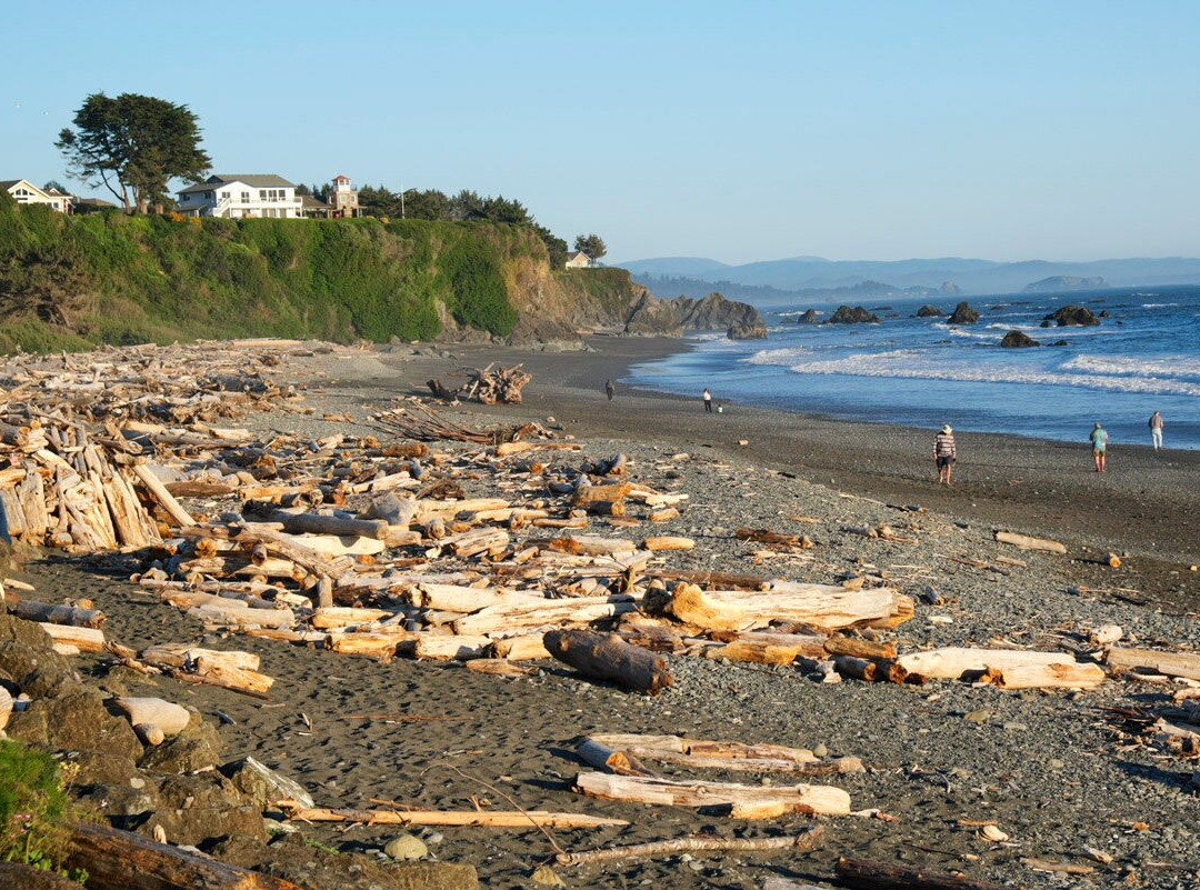 Beachfront Inn主图