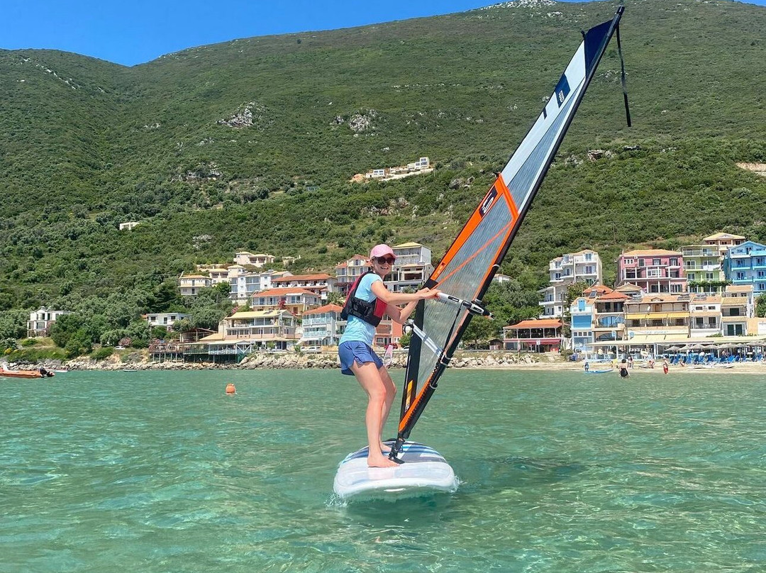 Club Vassiliki主图