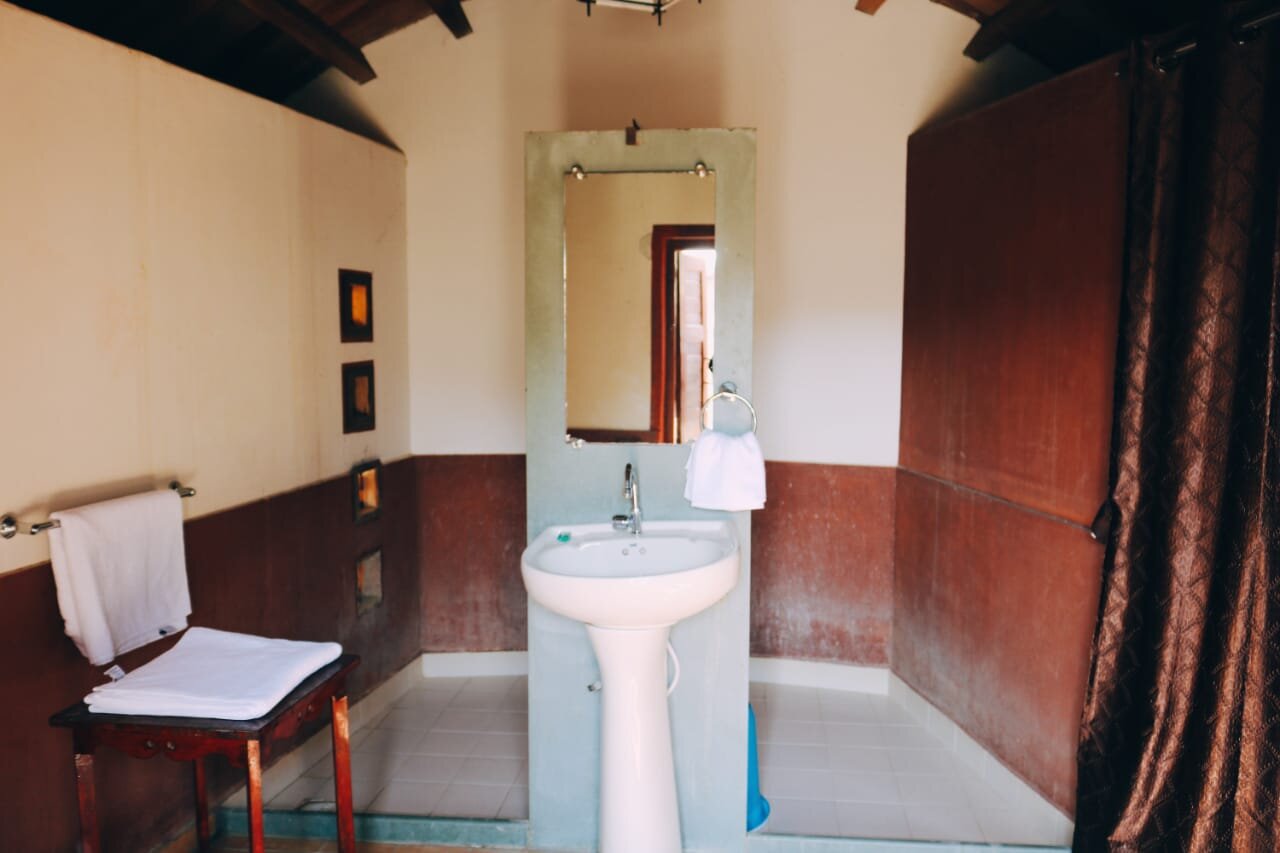 Shaam E Sarhad Village Resort-浴室
