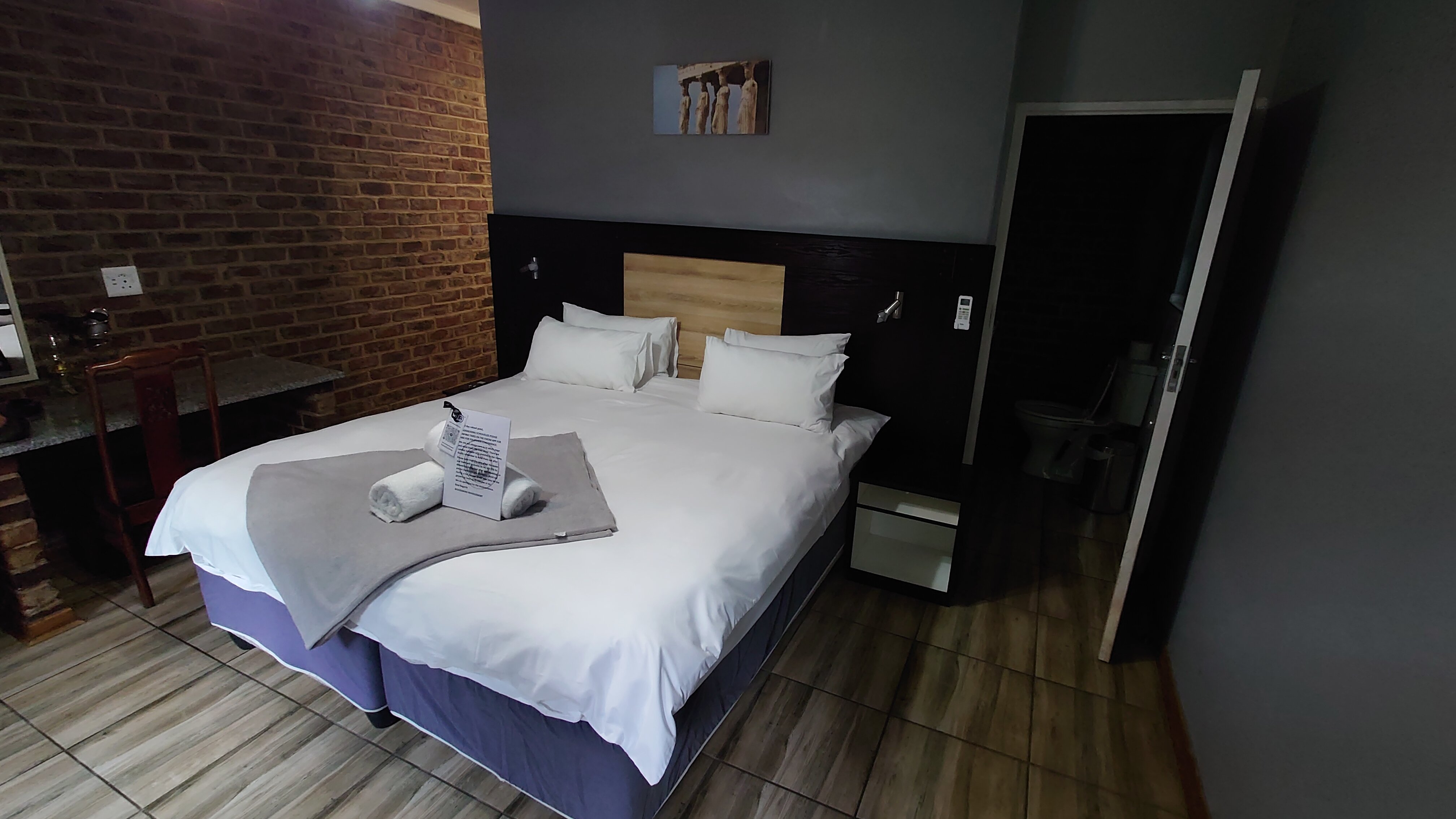 The Woodsman Bed and Breakfast-客卧