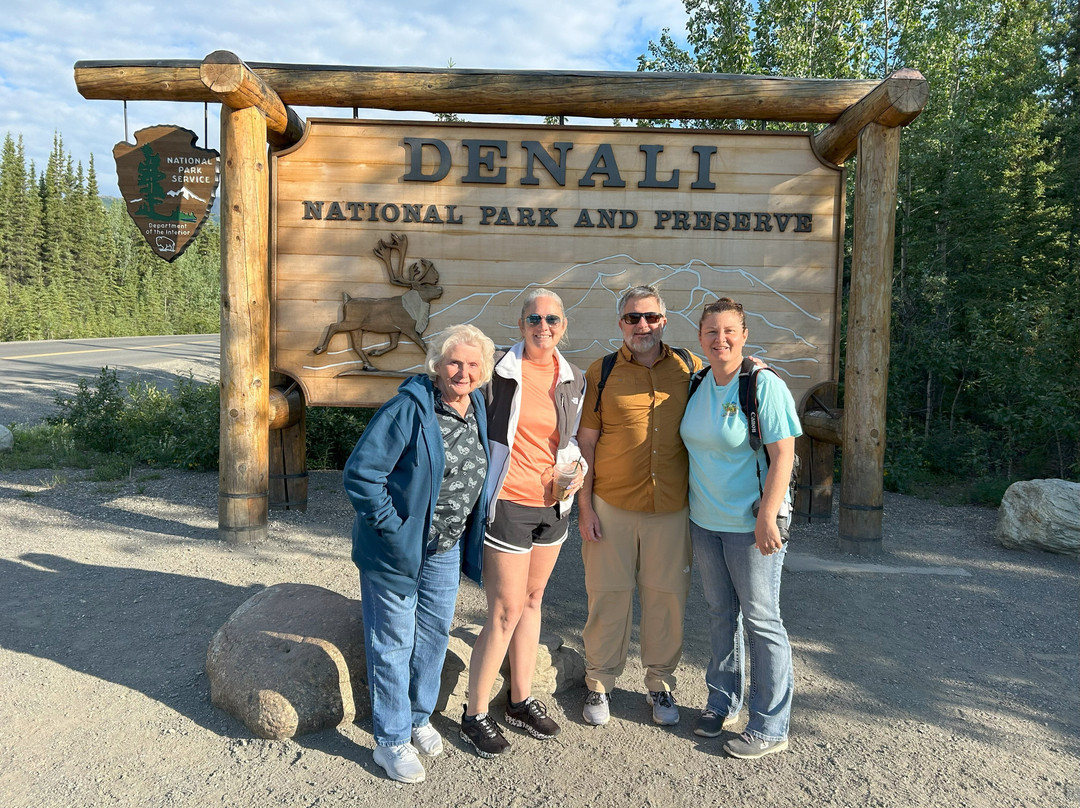 Denali Transportation Service-希利必去景点