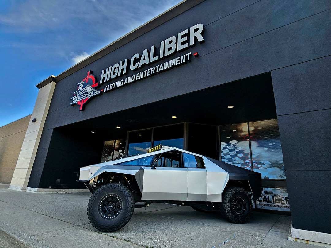 High Caliber Karting & Entertainment景点图片