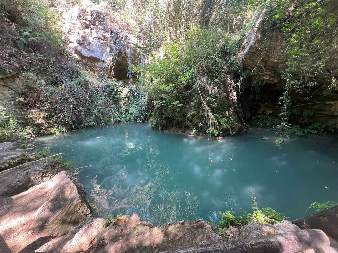 Kremiotis Waterfall-Kritou Terra必去景点
