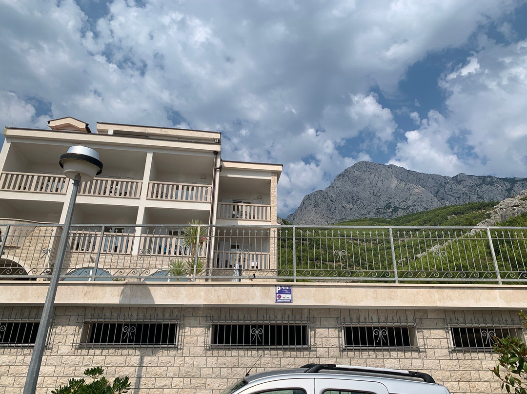 White Stone Villa主图