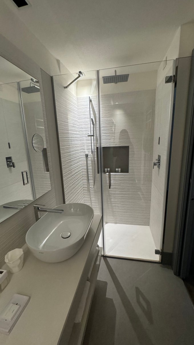 哥恩比特设计酒店-浴室