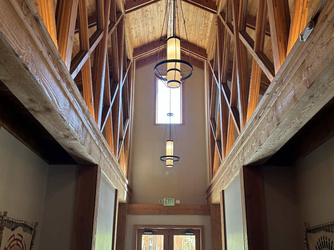 塞米蒂拉什溪山林小屋主图