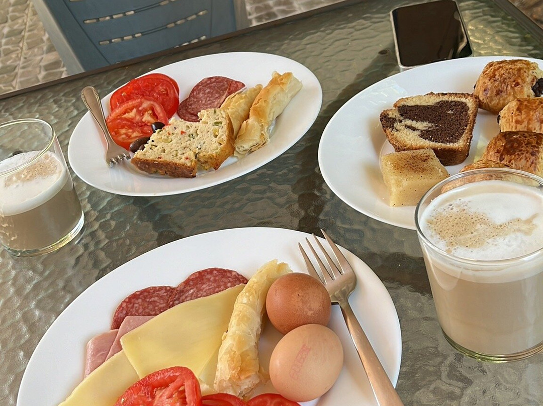 The Santo George Beach Resort主图