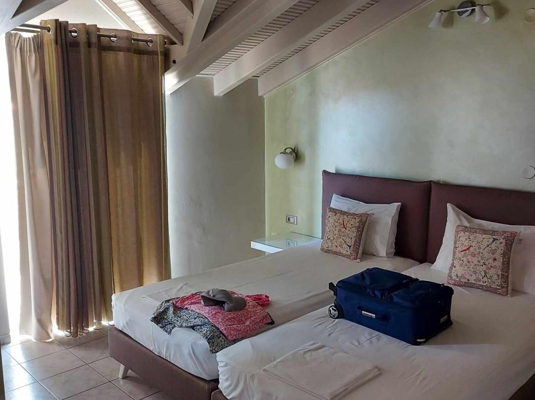 Notos Luxury Studios & Apartments主图