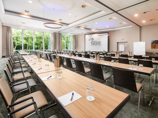 MUNTE - Wellnesshotel am Stadtwald主图