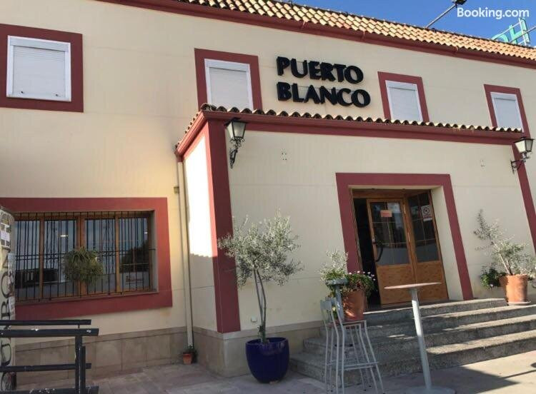 Hostal Restaurante Puerto Blanco主图
