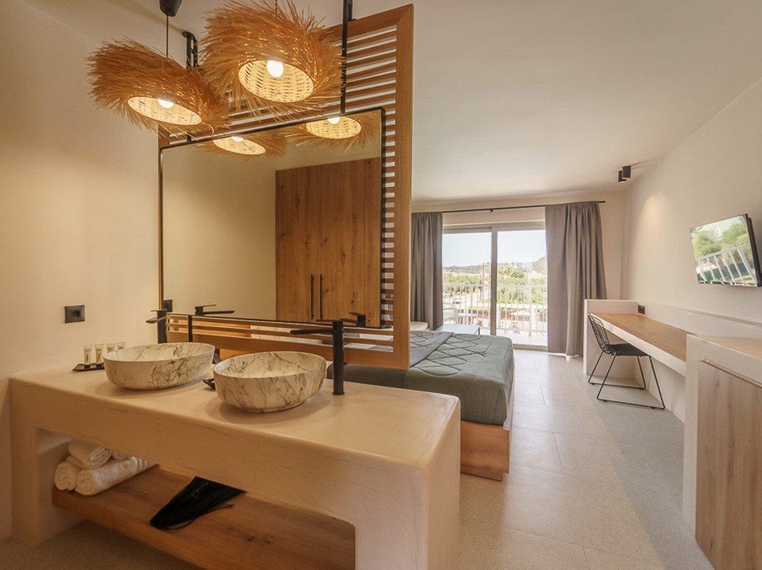 Filoxenia Hotel主图