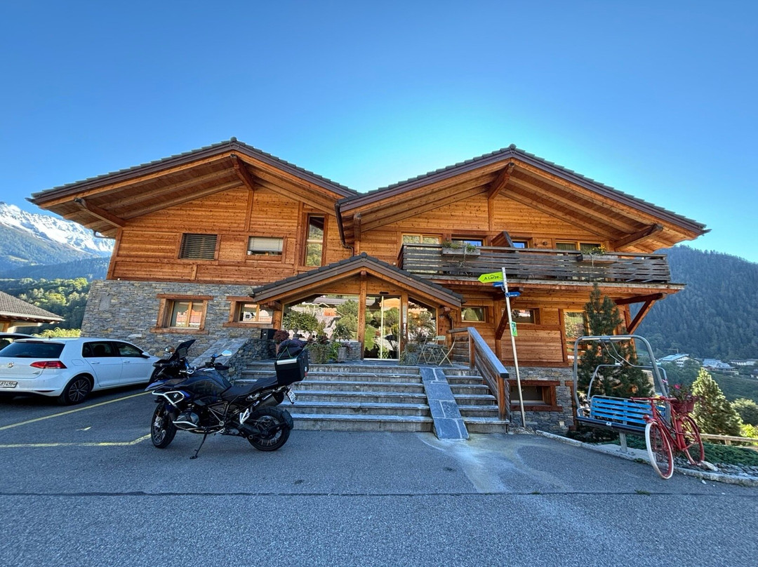Hotel A Larze主图