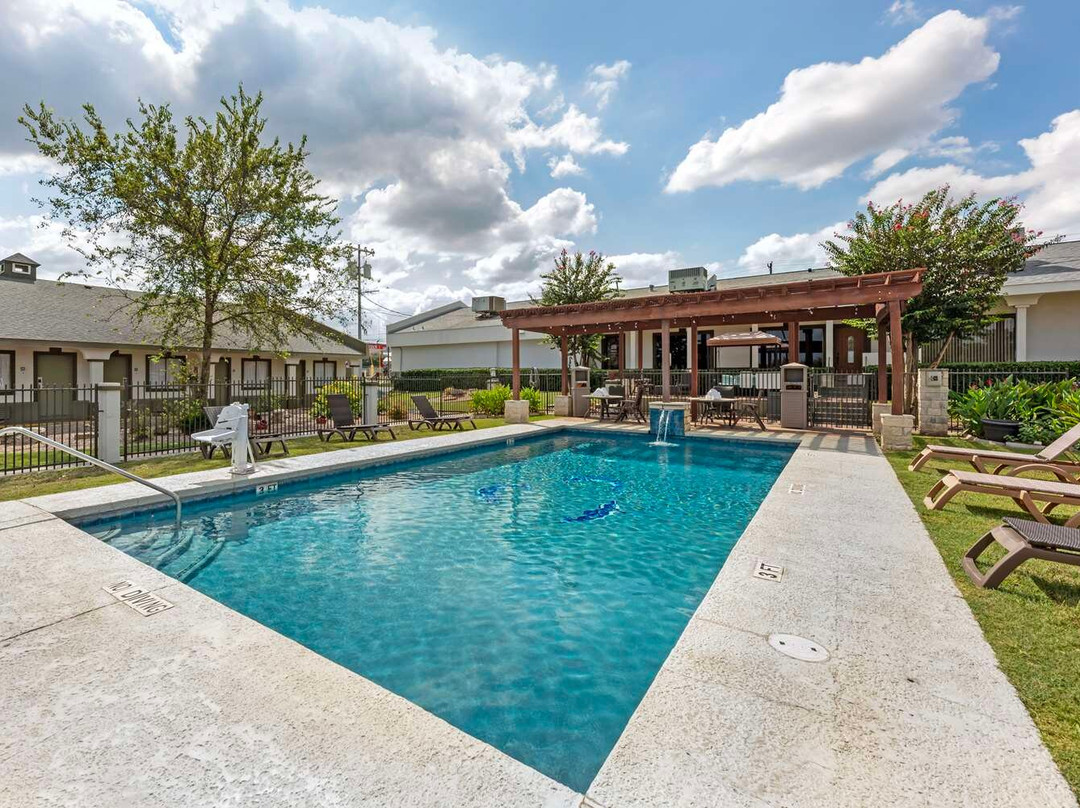 Bertram酒店住宿-Best Western Post Oak Inn