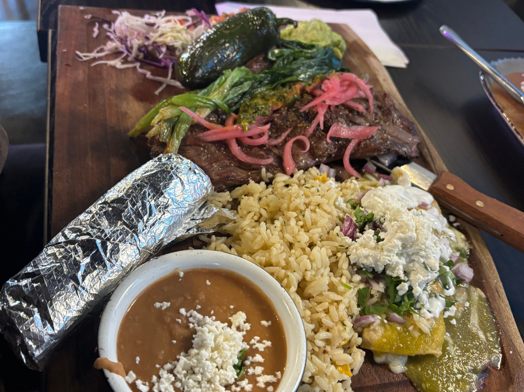 Clandestino Gastro Pub, Azuza, Ca