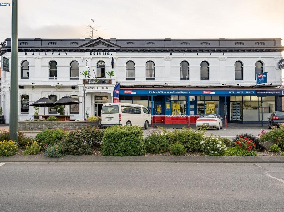 Central Southland Lodge