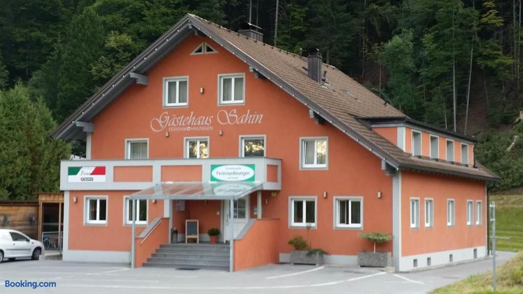 Gastehaus Sahin
