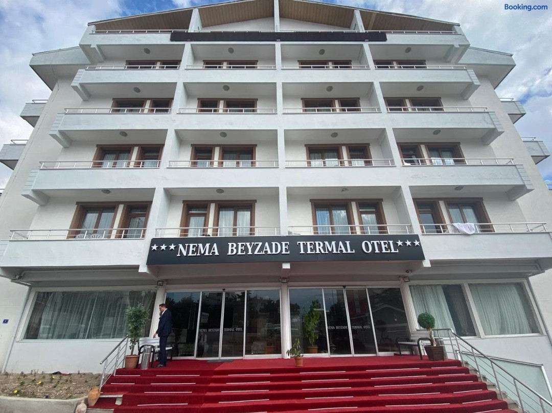 Nema Beyzade Thermal Hotel